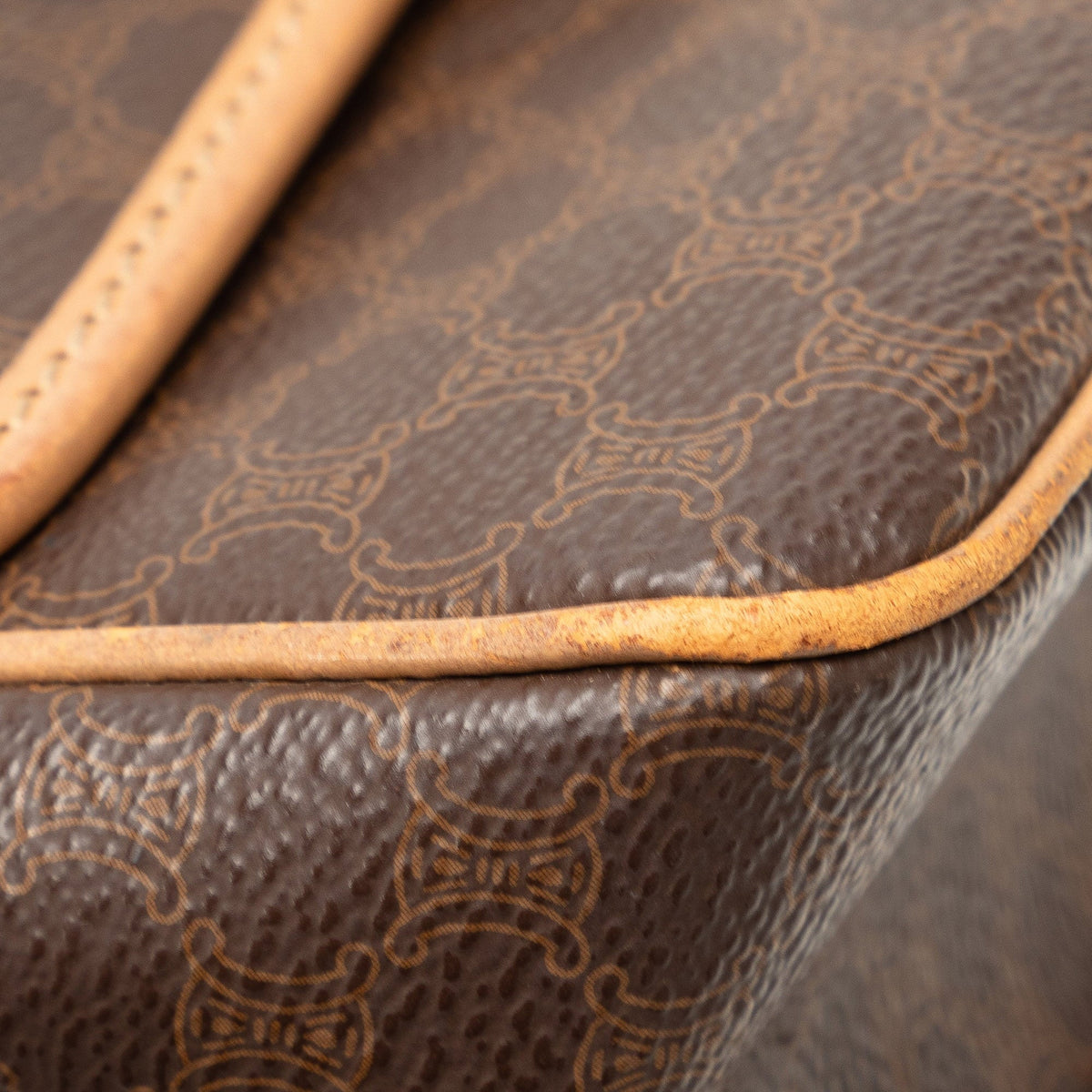 Crossbody Unisex Fabric Bag Authenticated (Good) Pre-Owned Brown Coated Macadam Canvas Celine